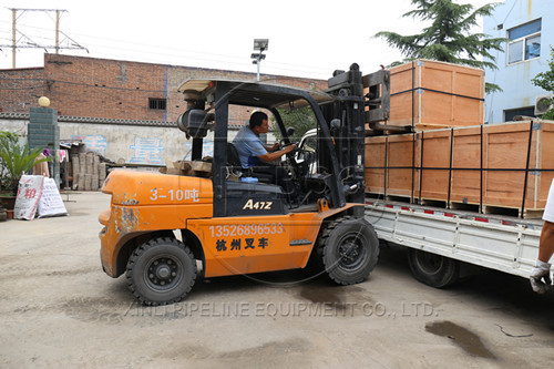 壓蓋式限位<a href=http://www.xinligd.com target=_blank class=infotextkey>伸縮接頭</a>安裝說明