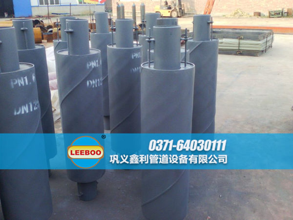 地埋波紋<a href=http://m.syzhcd.com target=_blank class=infotextkey>補(bǔ)償器</a>發(fā)貨現(xiàn)場(chǎng)