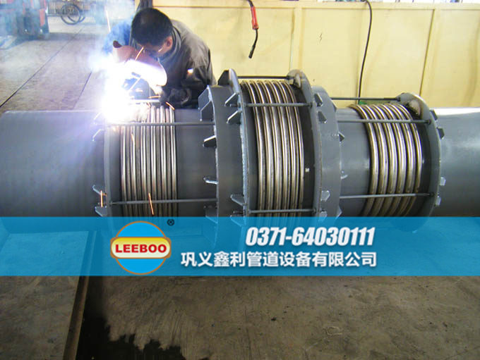 直管壓力平衡<a href=http://m.syzhcd.com target=_blank class=infotextkey>補償器</a>生產(chǎn)車間